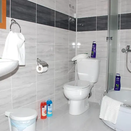 Hotel M Garni
