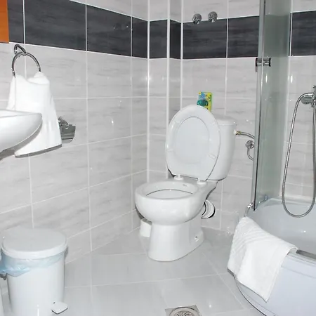 M Garni Hotel
